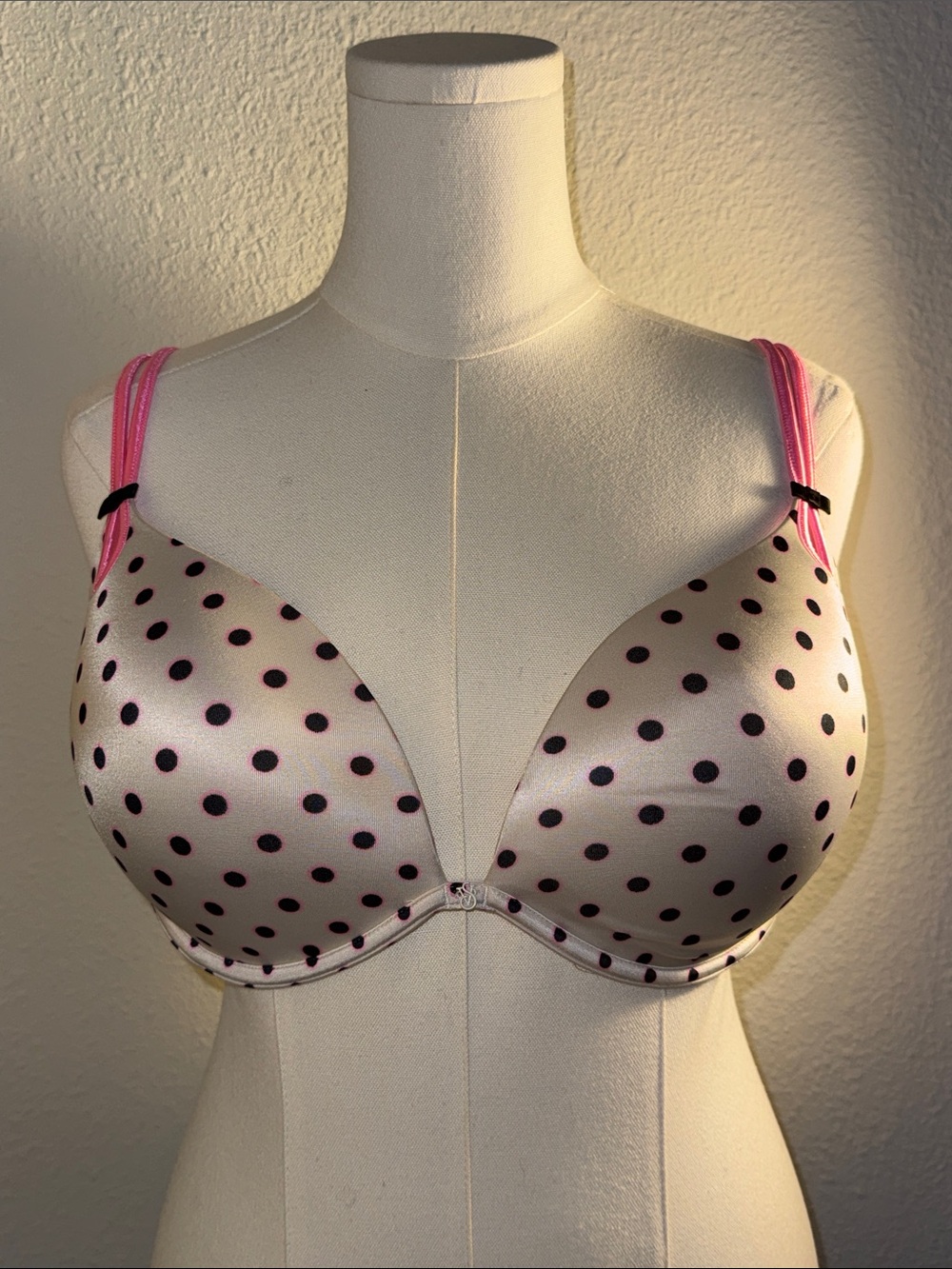 Victoria's Secret Pink Polka Dot Push-Up Bra